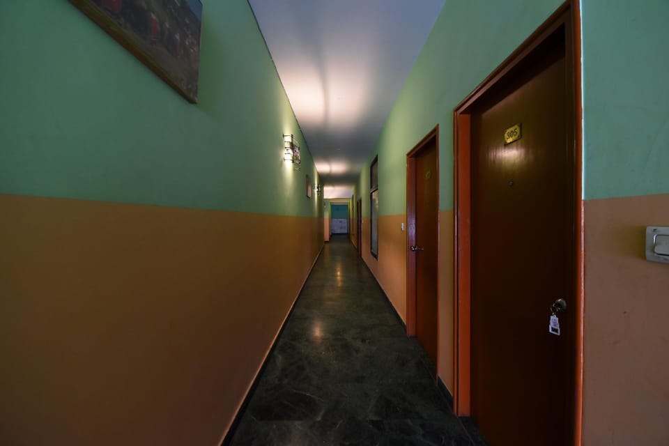 Collection O Blue Bird Hotel in Jaipur