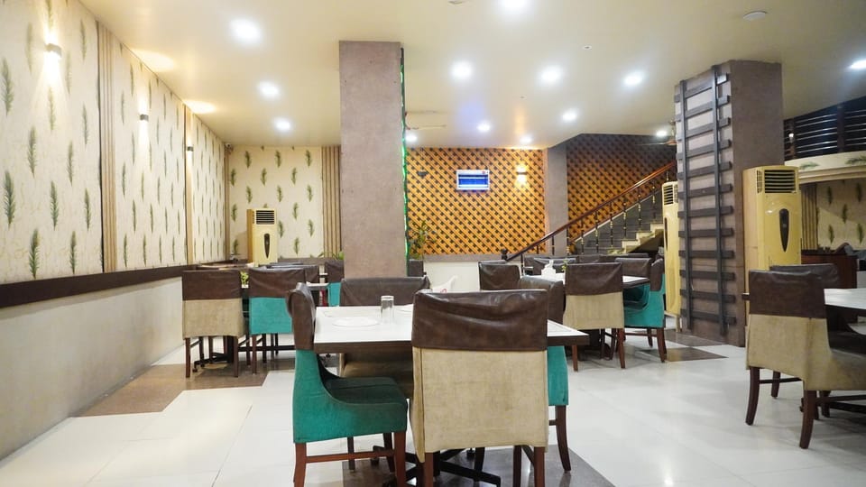 Hotel Padmini International Hotel in Varanasi