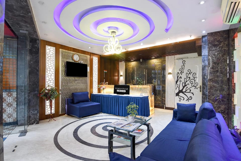 Townhouse Deshapriya Park Kolkata Formerly DK Inn Hotel in Kolkata
