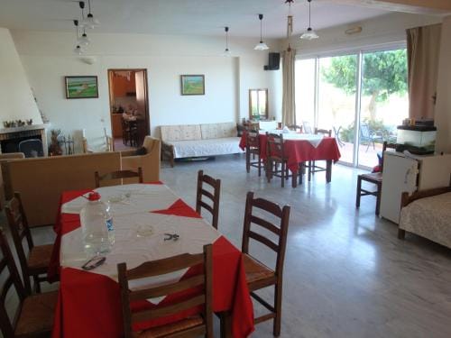 Calamon Apartments Hotel in Crete