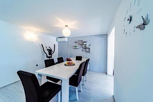 Apartment Doris Hotel in Dubrovnik-Neretva County