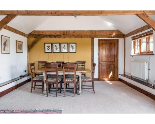 Huish Lodge Lodge in Mendip District