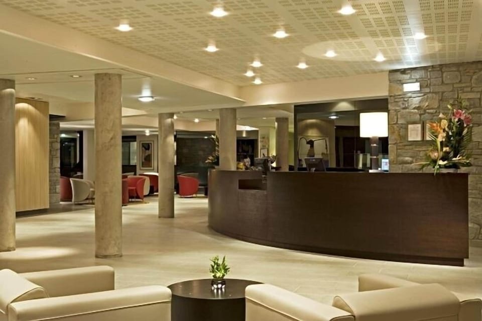 Adonis Divonne-Les-Bains Hotel in Divonne-les-Bains