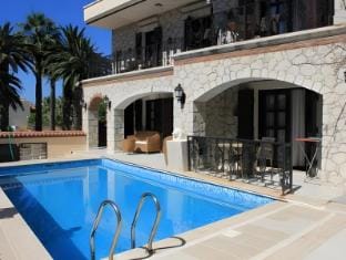Yalcinkaya Tas Apart Hotel in Cesme