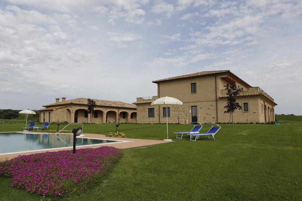 Agriturismo Poggio Al Tufo Hotel in Lazio