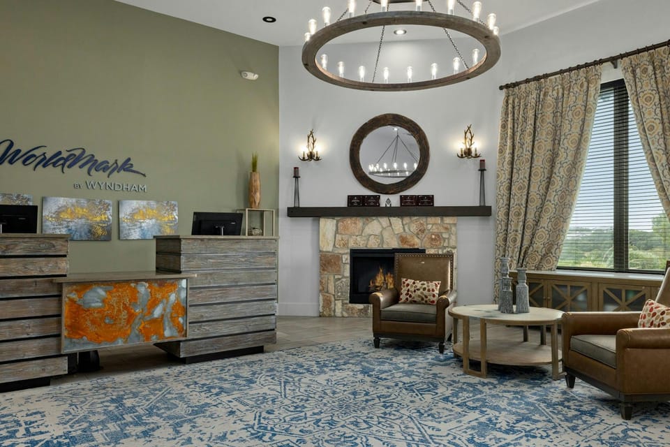 WorldMark Hunt – Stablewood Springs Resort Hotel in Rio Grande