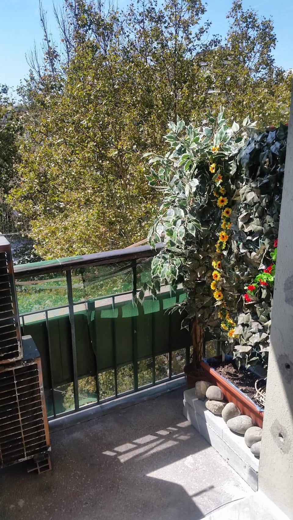 Balcony/terrace