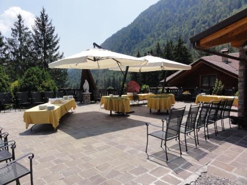 Albergo Ristorante La Pigna Hotel in Province of Brescia