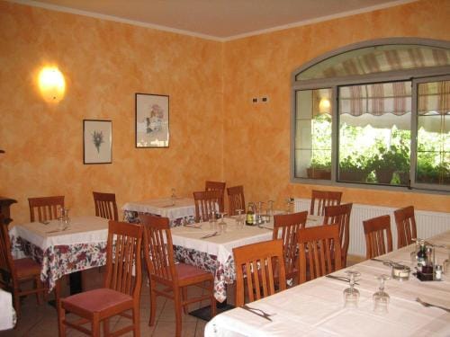 Albergo Ristorante Sterlina Hotel in Emilia-Romagna