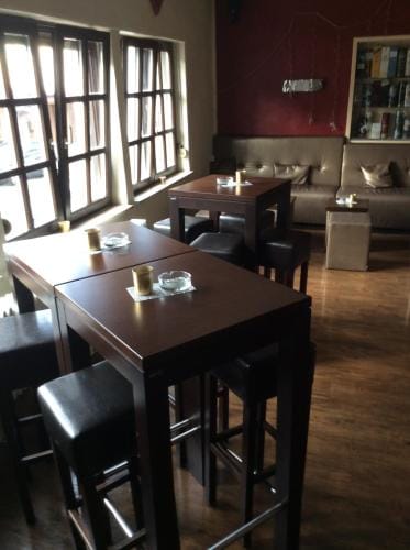 Alex -Lounge -Sportsbar -Smokerlounge Hotel in Kaiserslautern
