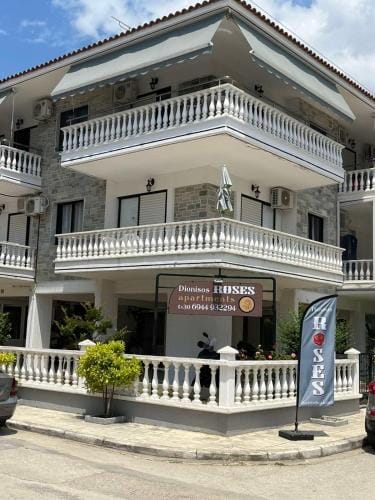 Dionisos Roses Hotel in Halkidiki