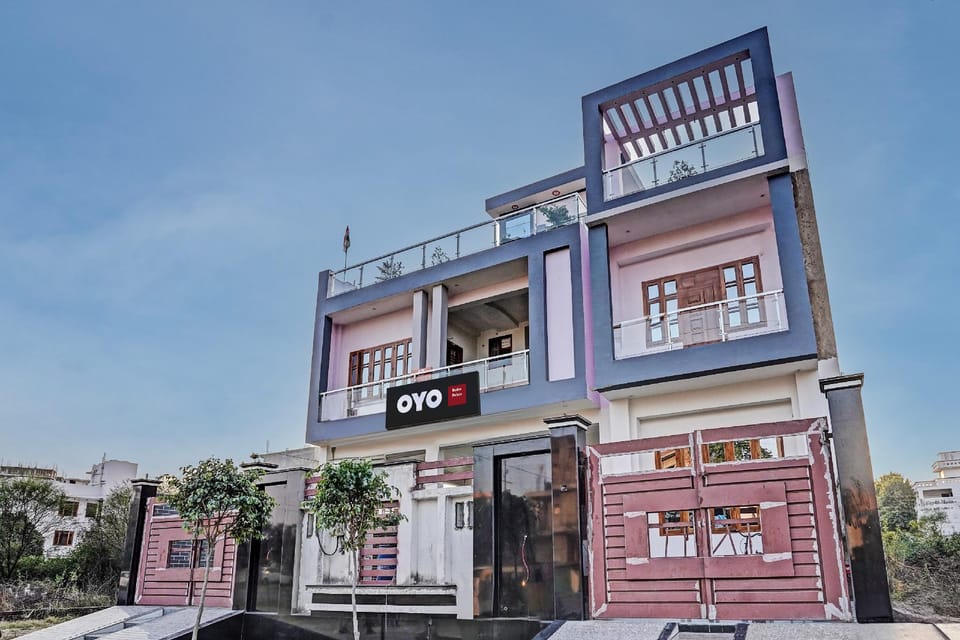 Hotel O Rudra Palace Hotel in Lucknow