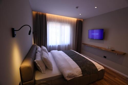 Dallga Suites Hotel in Municipality of Ohrid, North Macedonia
