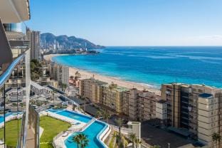 Sunset Cliffs Deluxe Apartment 8138 Poniente Beach Hotel in Benidorm