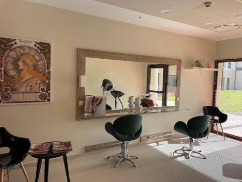 Domitys Les Demoiselles - residence intergenerationnelle Hotel in Beaune