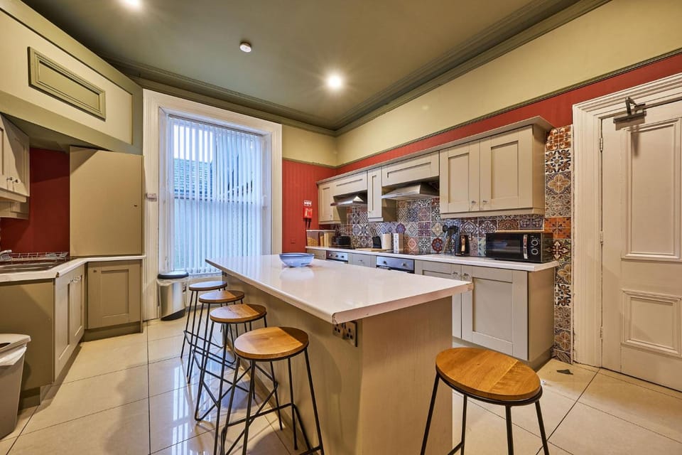 22 The Square Hotel in Londonderry