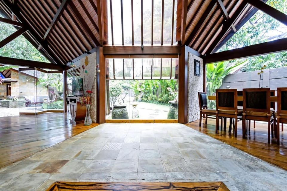 Kalyca Villa Seminyak Resort in Kuta
