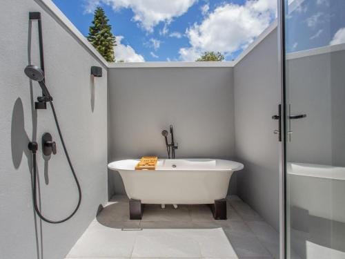 Bluemari's Retreat Hotel in Cape Town