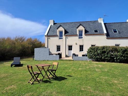 La Maison des Poulains Hotel in Brittany