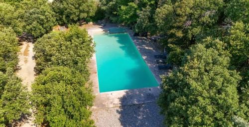Appart Hotel - Nature et Spa Hotel in Provence-Alpes-Côte d'Azur