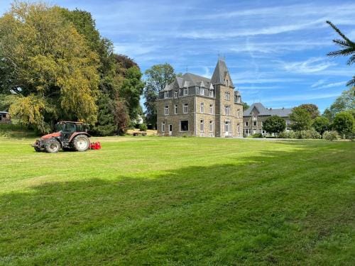 Chateau de Porcheresse Hotel in Wallonia, Belgium