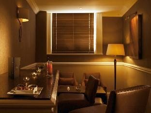 Macdonald New Blossoms Hotel Hotel in Chester