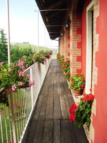 Bricco Del Gallo Hotel in Liguria