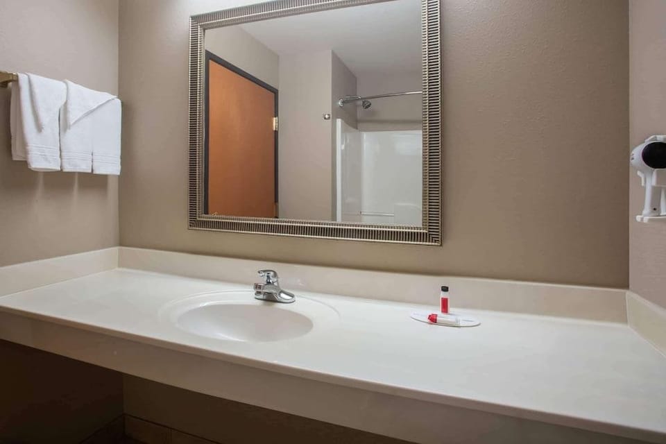 Super 8 Union Hotel in Missouri