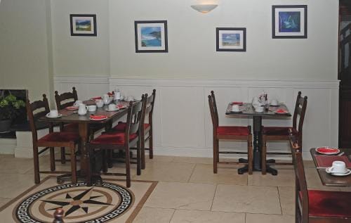 Clooneen House Hotel in Westport