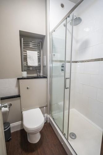 The Lazy Goose - Coffee House & Bedrooms Hotel in Stroud District