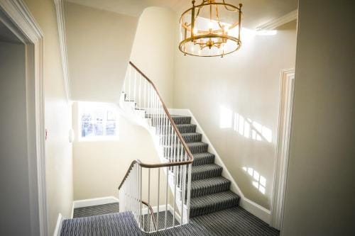 The Lazy Goose - Coffee House & Bedrooms Hotel in Stroud District