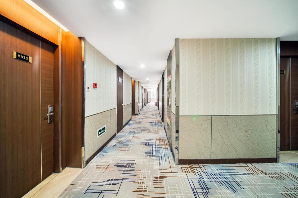 Huzhou Baishang Hotel Hotel in Suzhou