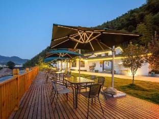 Floral Hotel·ShaoXing Shi Cang Shan Yin hotel Hotel in Hangzhou