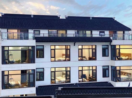 Beiluowan B & B (Suzhou Taihu Xishan Scenic Spot store) Hotel in Suzhou