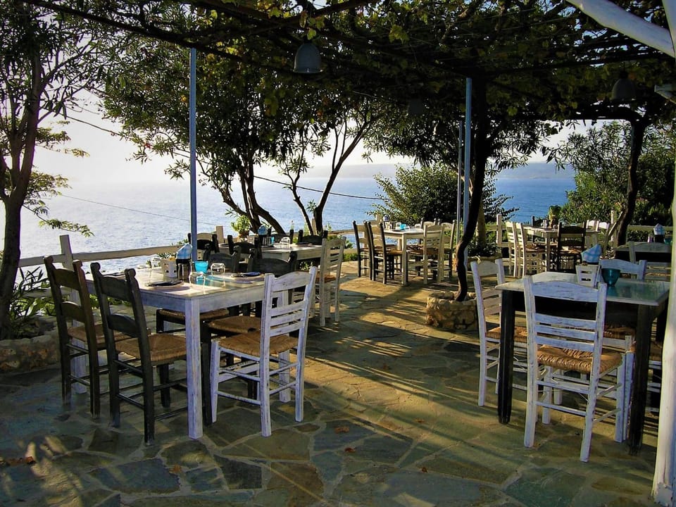 Emerald Hotel in Crete
