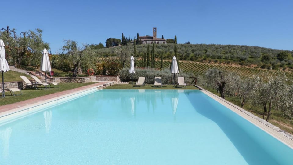 Fattoria Abbazia Monte Oliveto Hotel in Tuscany