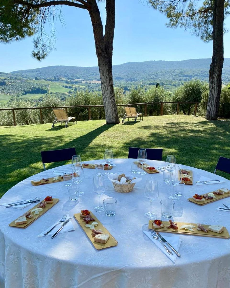 Fattoria Abbazia Monte Oliveto Hotel in Tuscany
