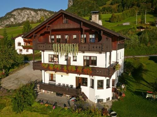 Fruhstuckspension Seefried Hotel in Salzburgerland