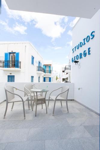 George Studios Hotel in Naxos