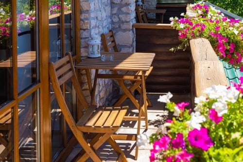 Golden Lakes Rooms Hotel in Jezerce
