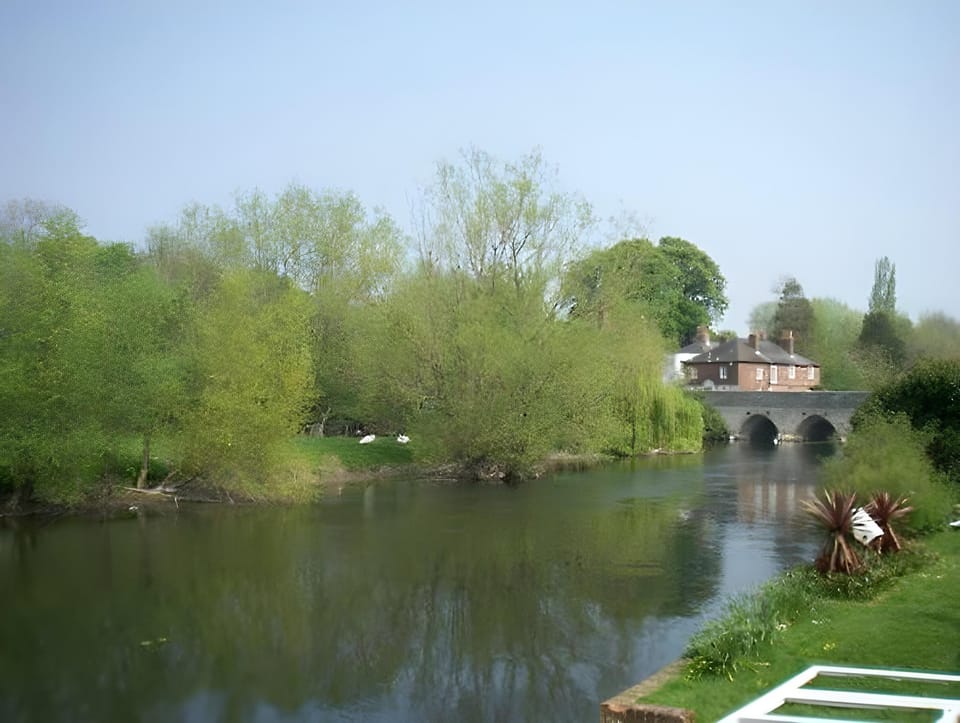 Rose and Crown Hotel Hotel in Salisbury