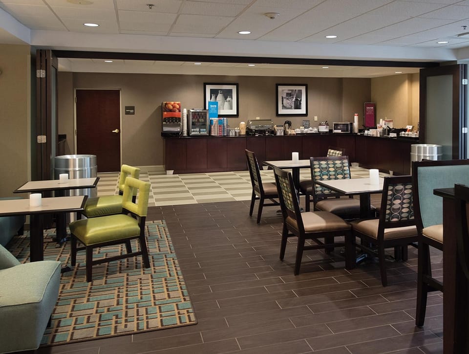 Hampton Inn Fayetteville Hotel in Tennessee