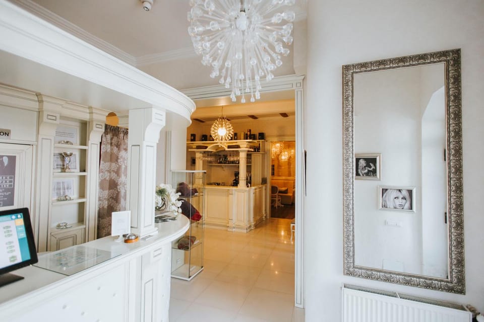 Carol Boutique & SPA Hotel in Bucharest