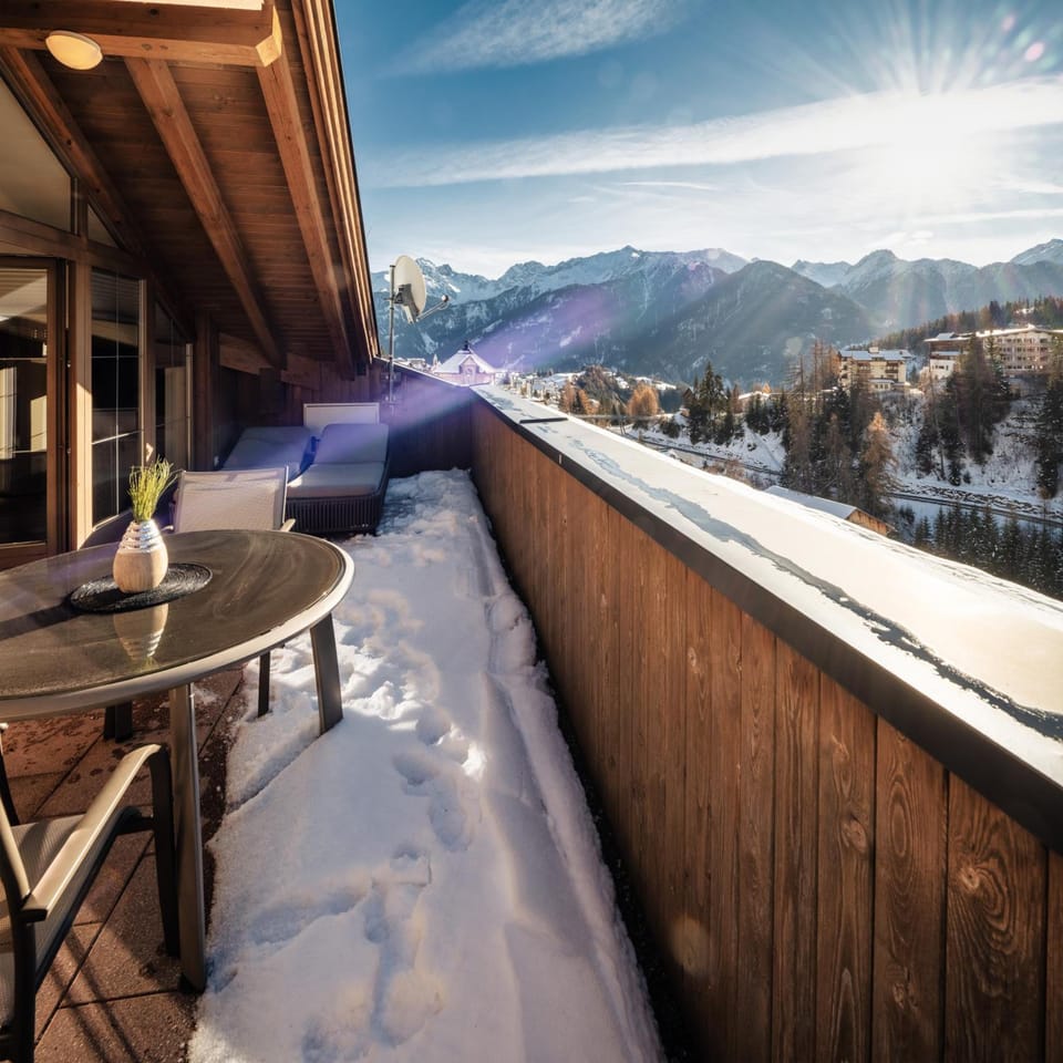 Hotel Garni Alpenjuwel Hotel in Serfaus