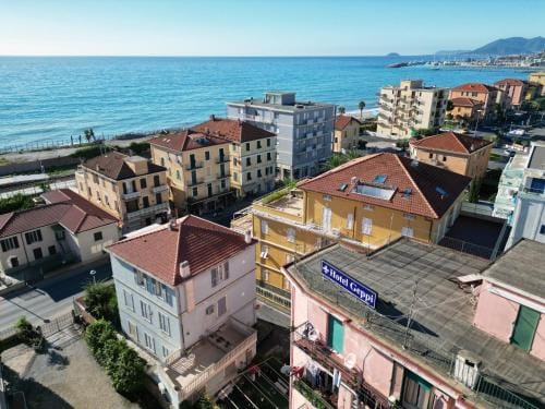 Hotel Geppi Hotel in Pietra Ligure