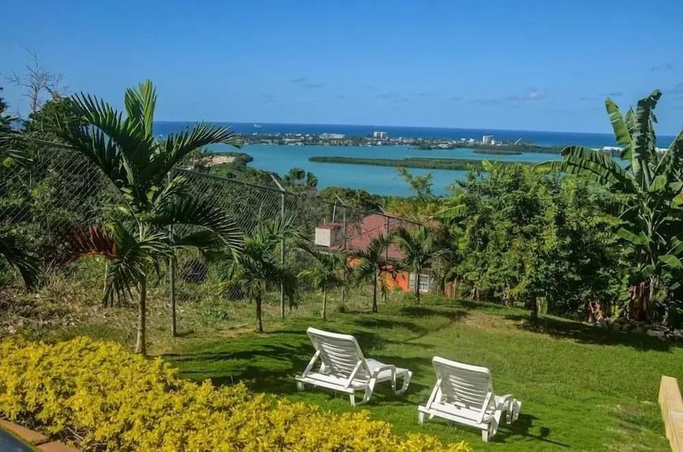 The Shallhome Hotel in Montego Bay