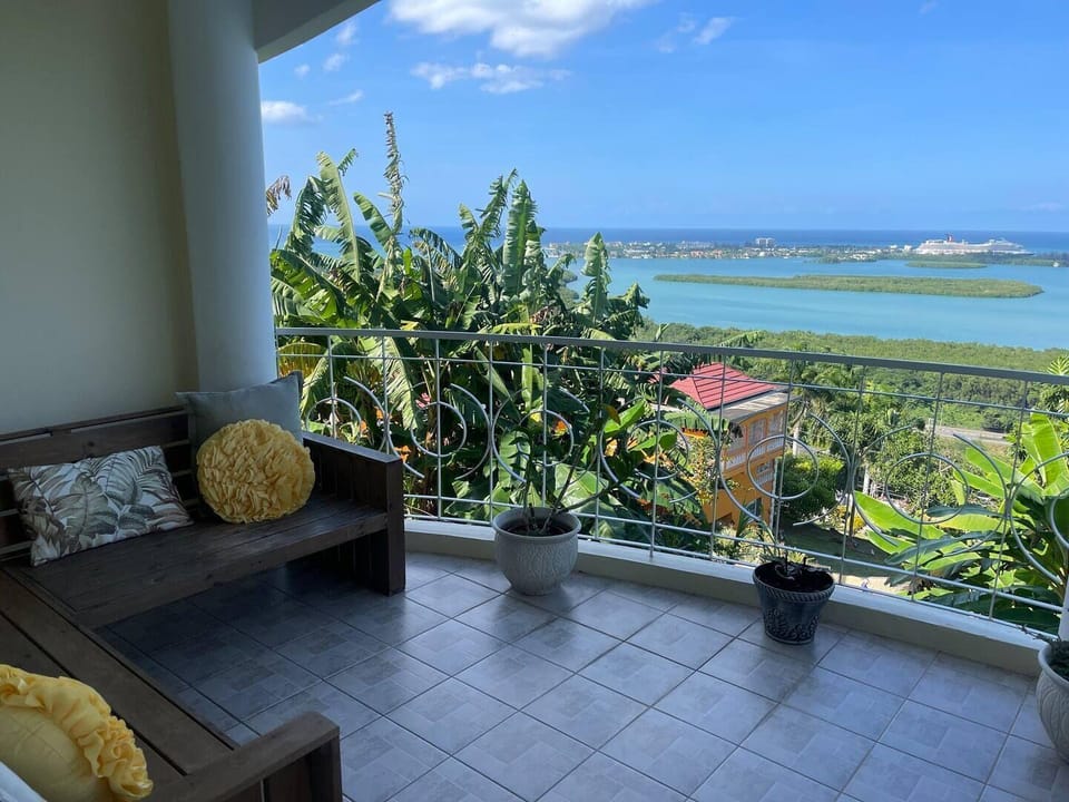The Shallhome Hotel in Montego Bay
