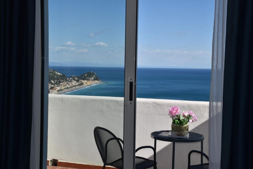 Hotel La Gioiosa Hotel in Finale Ligure