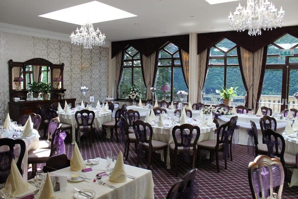Oakwood Hall Hotel in Craven District