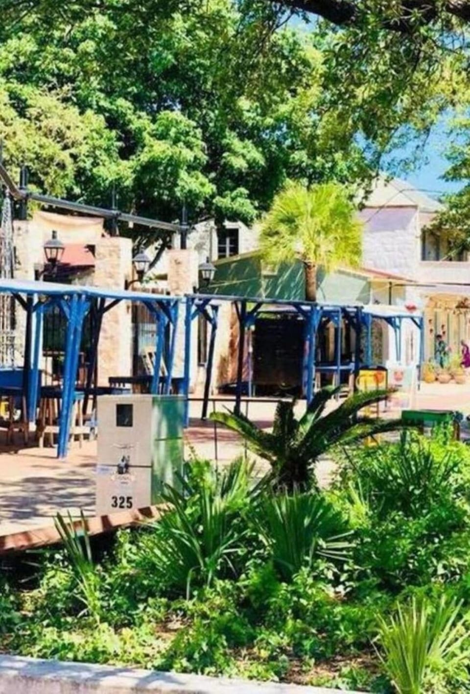 Gorgeous, Family-friendly Home Near Downtown Hotel in San Antonio